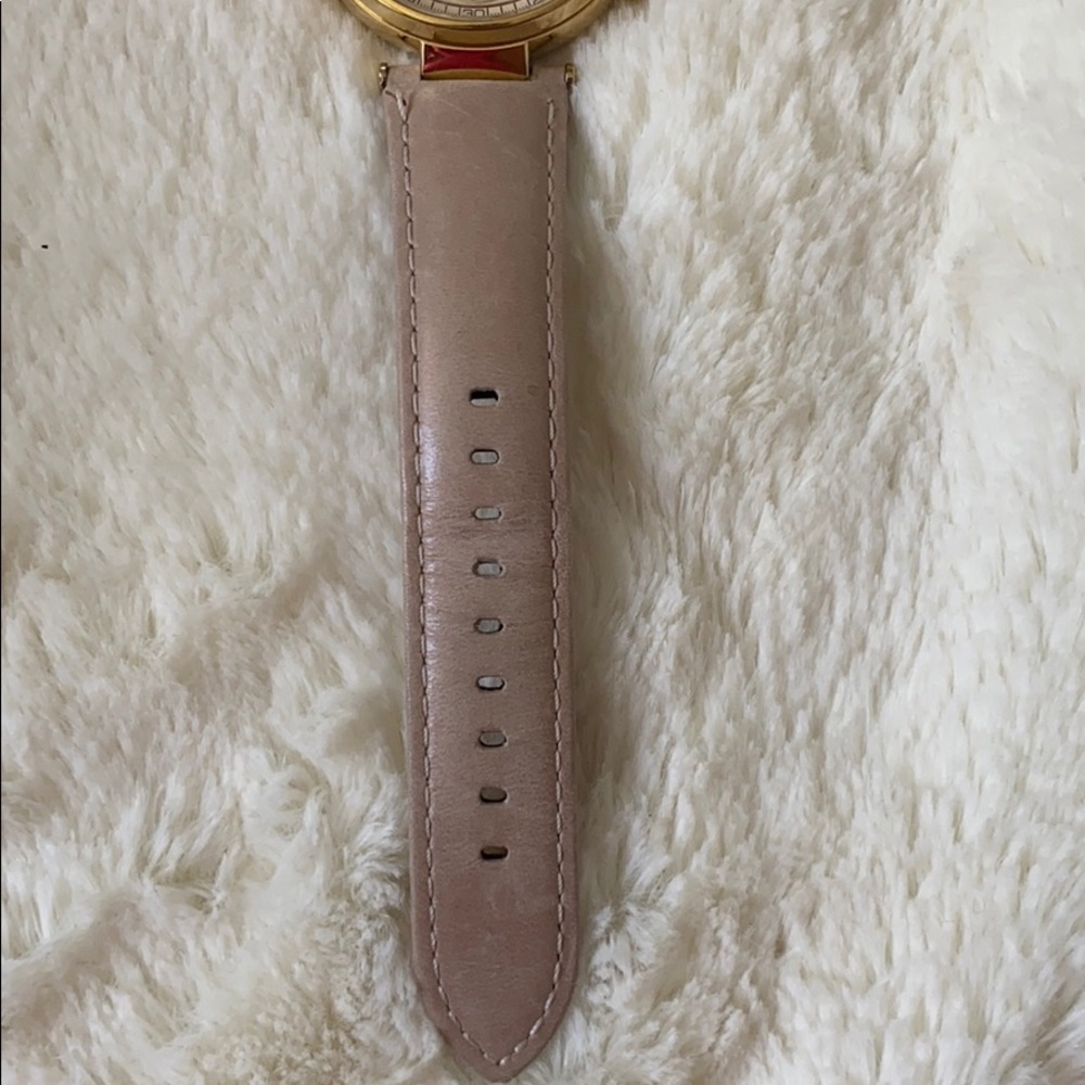 Michael Kors Watch - Picture 5 of 8